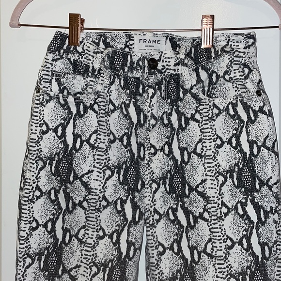 Frame Ali High-Rise Cigarette Python-Print Jeans - Picture 4 of 9